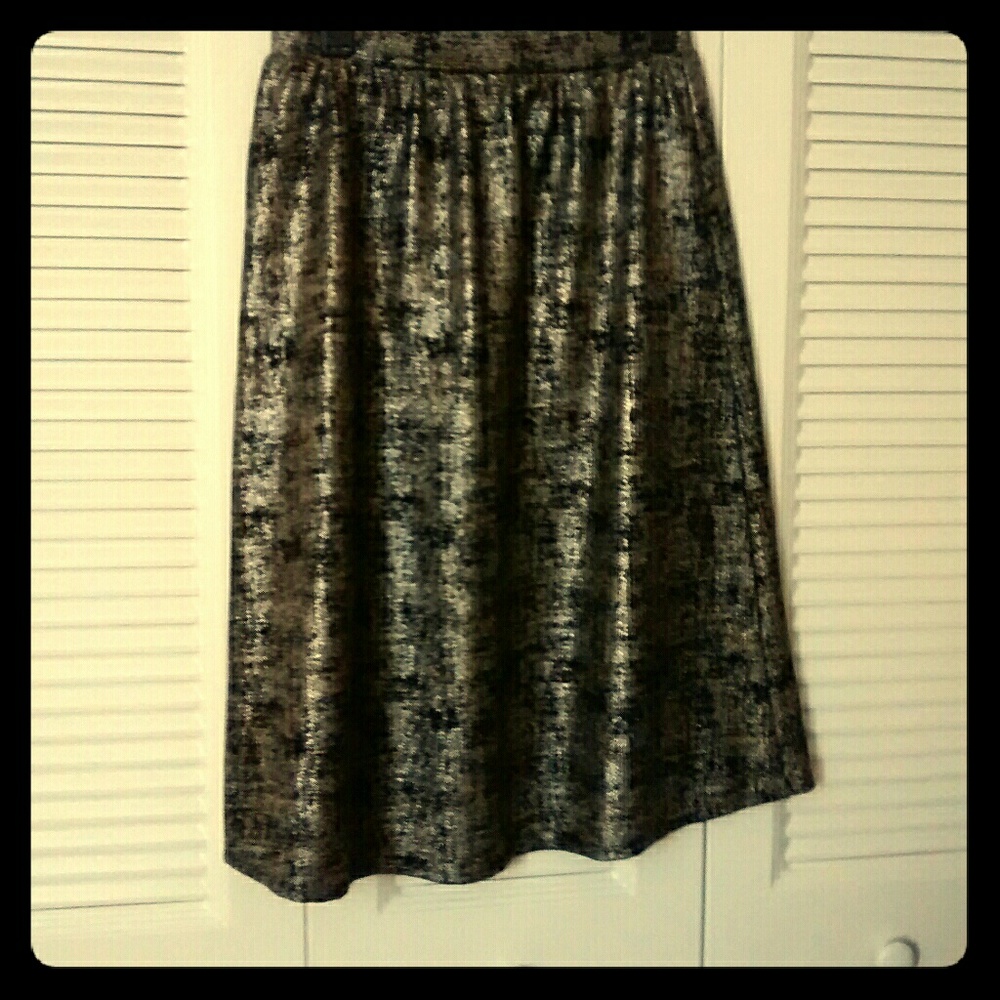 Downeast black and gold midi skirt nwt